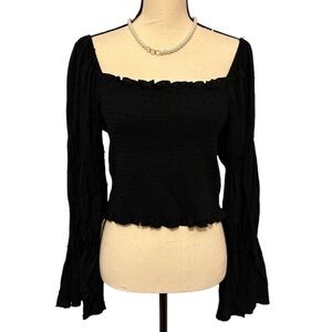 NWT Francesca Chic Black BoHo Long Sleeve Top